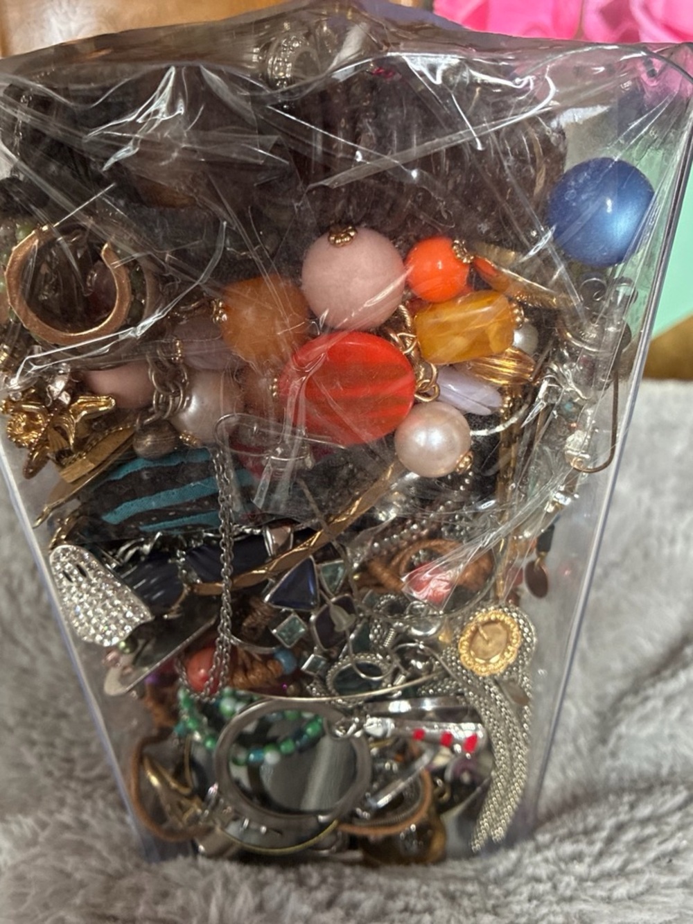 Mixed Color Women’s Fashion Jewelry Assortment